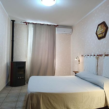 La Mezzanella Guesthouse بورتو توريس المظهر الخارجي الصورة